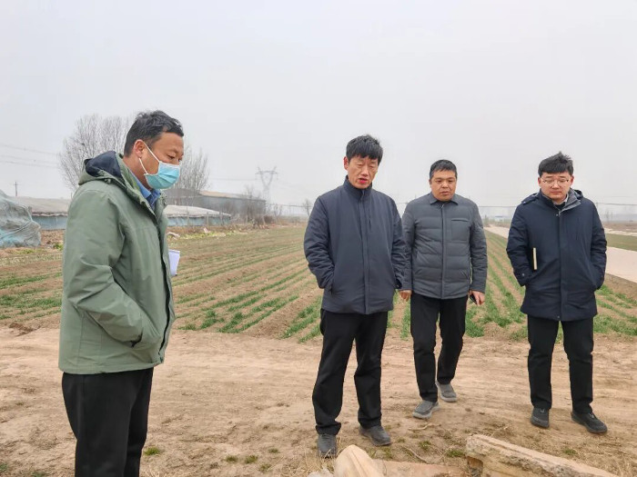 许万银调研我县农田水利基础设施管护工作