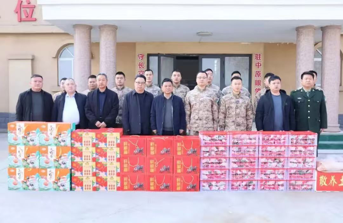 尚增轩带队开展慰问活动