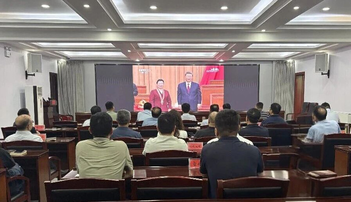 延津县组织集中收听收看庆祝中国共产党成立105周年大会